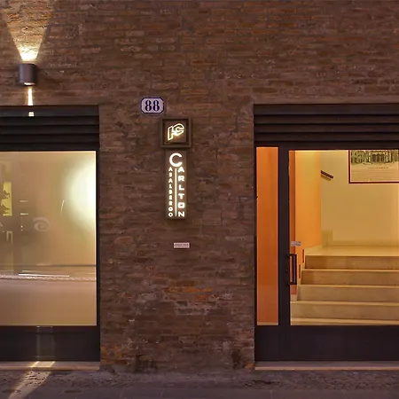 Aparthotel Carlton Ferrara