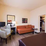 Aparthotel Carlton 4*