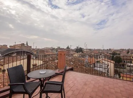 Carlton Aparthotel Ferrara