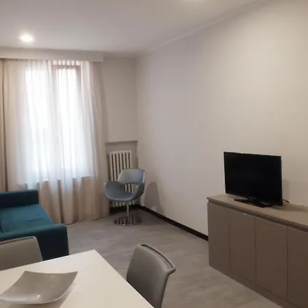 Hotel apartamentowy Carlton 3*
