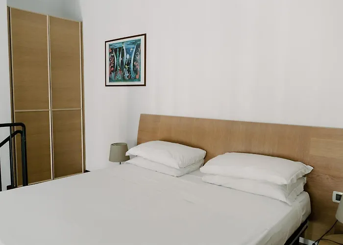 Hotel apartamentowy Carlton