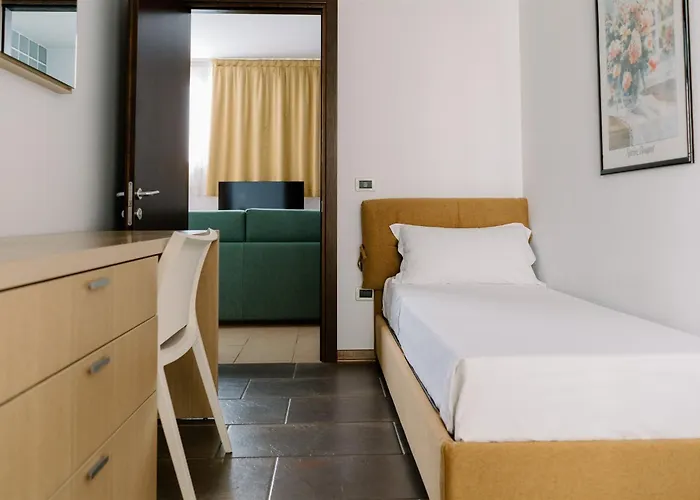 Carlton Hotel apartamentowy Ferrara