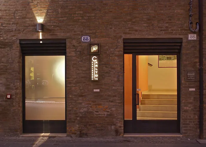 Hotel apartamentowy Carlton Ferrara