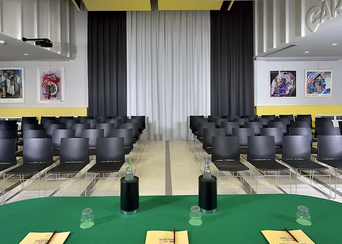 Hotel apartamentowy Carlton 4*