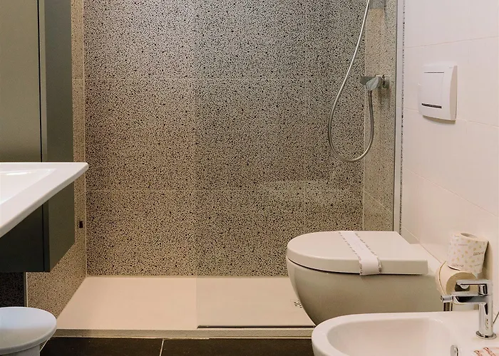 Carlton Aparthotel 4*