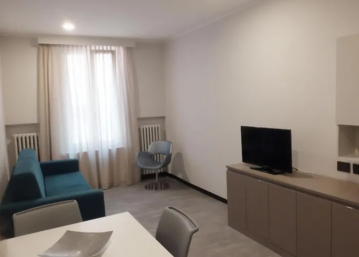 Lägenhetshotell Carlton 4*